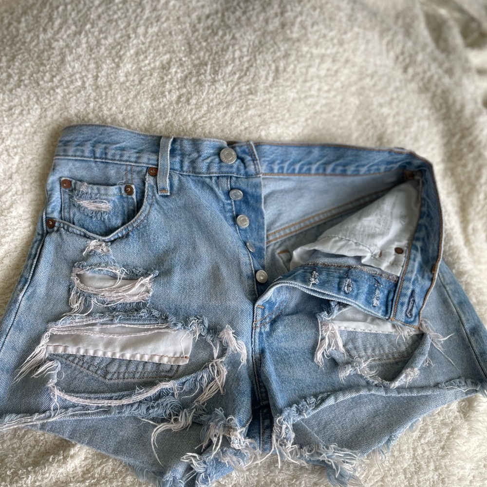 501 Levi Jeans Shorts 27